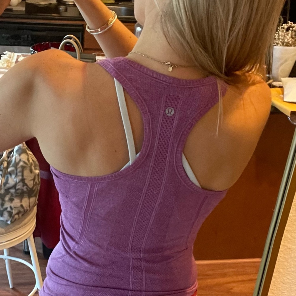 Lululemon Athletica Swiftly Tech Racerback Tank Top in hot pink size 4